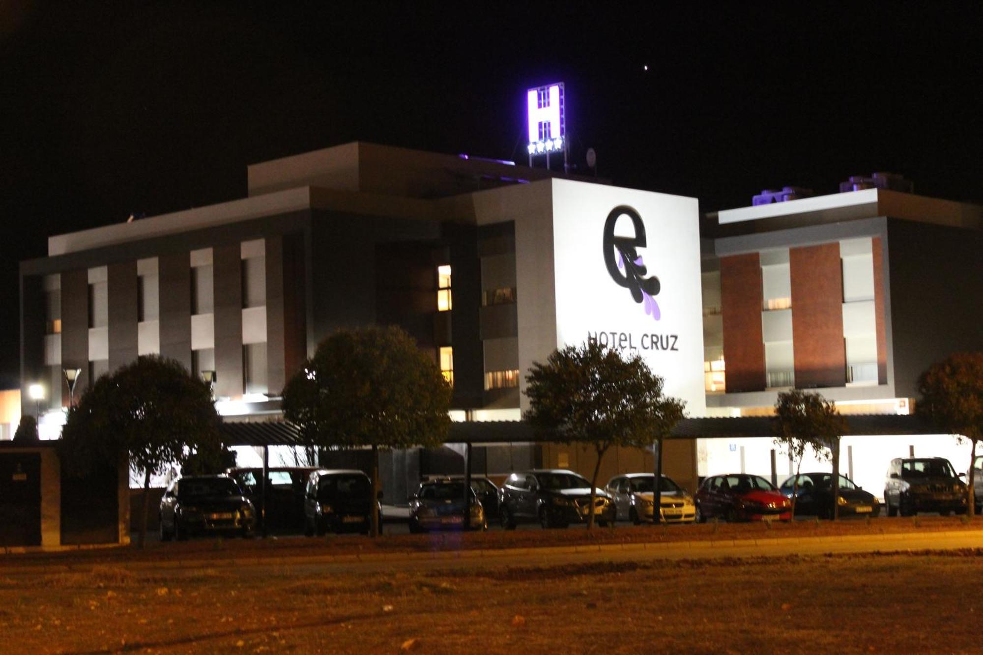 Escuderos Hotel Cruz Argamasilla de Calatrava Luaran gambar